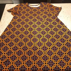Lularoe Carly Dress medium- yellow and blue design